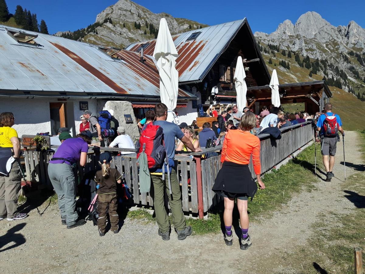 Chalet Panorama Tirol Hofen Bagian luar foto