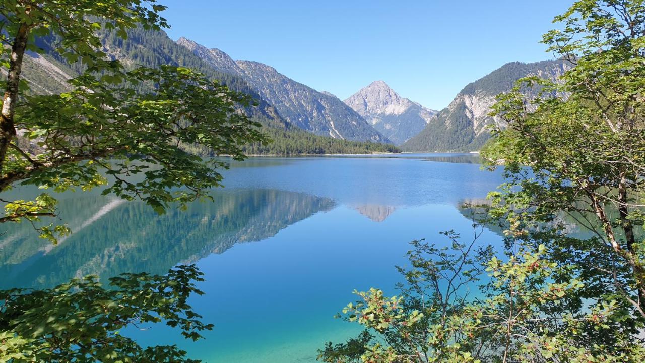 Chalet Panorama Tirol Hofen Bagian luar foto