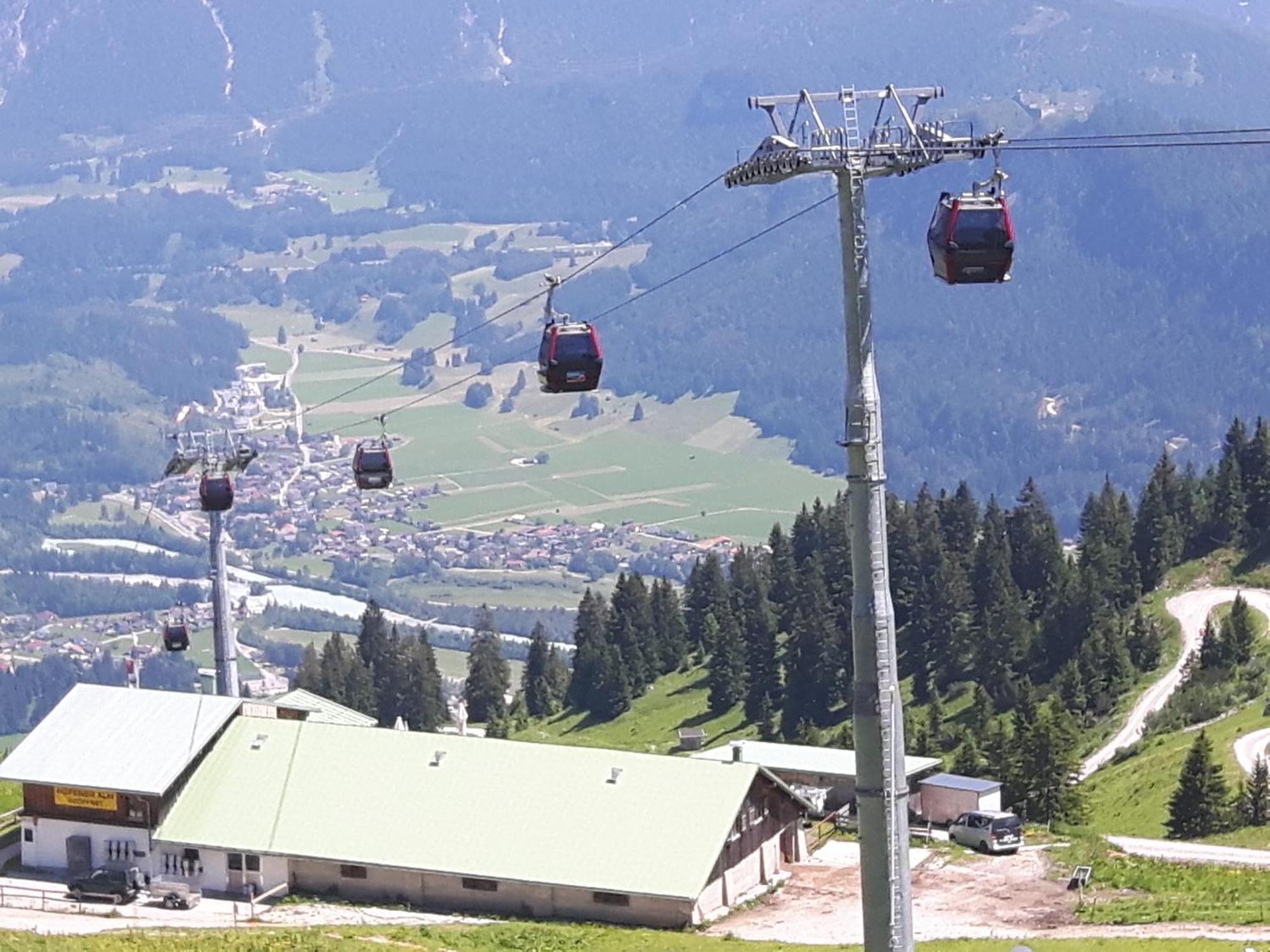 Chalet Panorama Tirol Hofen Bagian luar foto